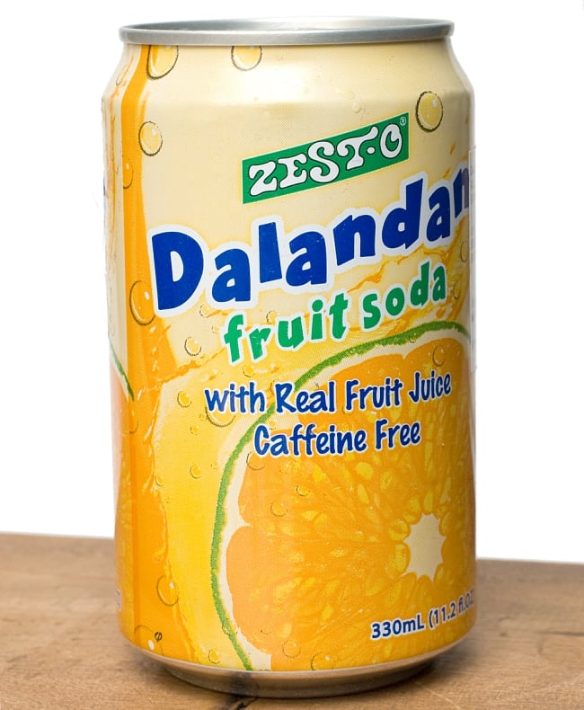 ゼスト　ダランダンフルーツソーダ味　缶[330ml]Zesto　DalandanFruitSodaの写真1枚目です。美味しそうな缶デザインです。色や味の想像してみて下さいね。炭酸飲料、東南アジア、ジュース