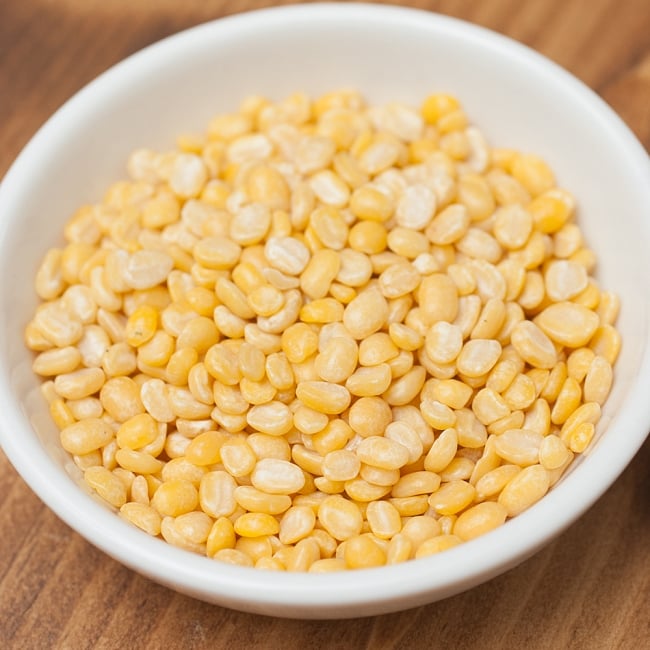 イエロームングダール Moong Dal Yellow (Mogar)【250ｇパック】 2 - 消化にいいのでインドではおかゆにも使われます。