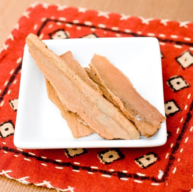 シナモンスティック 【ボトル入り】50g 2 - 手頃な大きさです