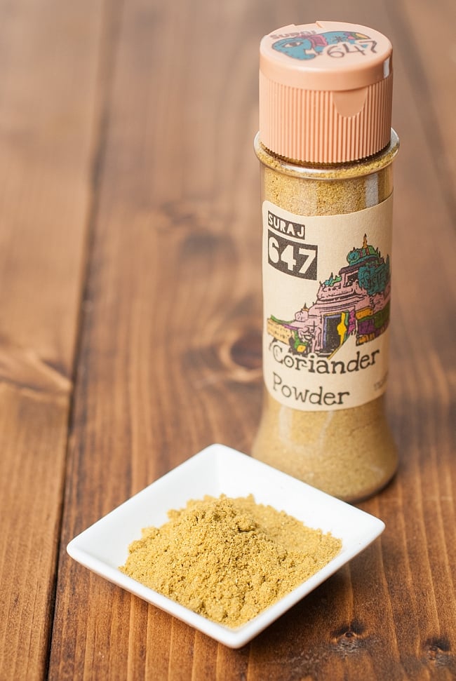 コリアンダーパウダー Coriander Powder 【40g ボトル】の写真1枚目です。少量から購入できる便利なパッケージです。コリアンダー,Corriander,シアントロ,コエンドロ,香草,スパイス