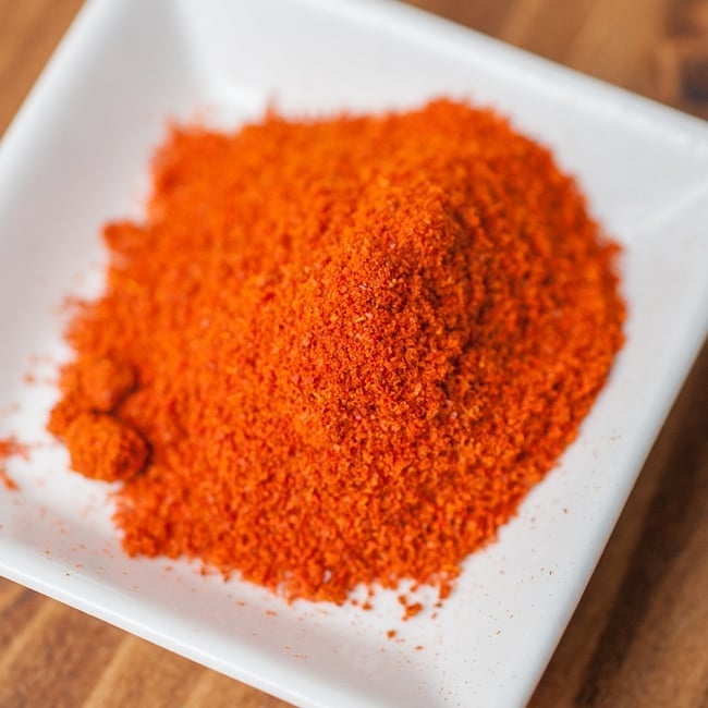 チリパウダー スタンダード- Chilli Powder 【100g ボトル入り】 2 - 料理に辛味とやみつきになるうま味を加えます