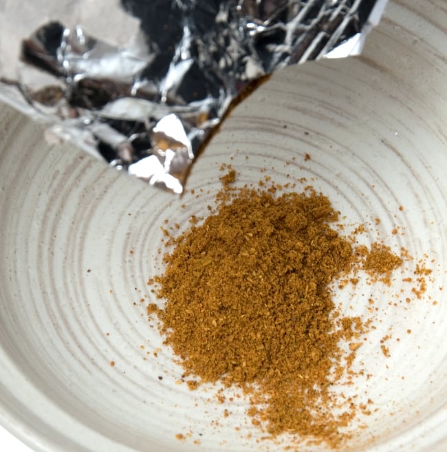 【送料無料・10個セット】MOMO　MASALA モモ・マサラ 100g 5 - 中身を開けて撮影しました