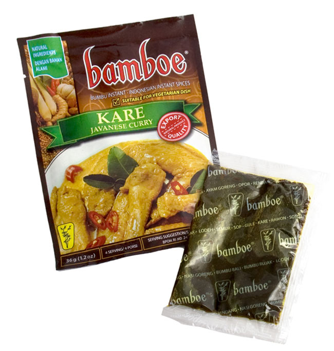 【24個セット】【bamboe】KARE インドネシア料理 - ジャワカレーの素 3 - 袋の中には調味ペーストが入っています。この一袋にインドネシアの味がギュッと詰まっています。