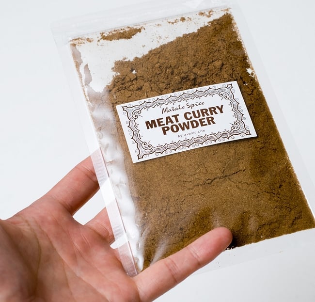 【20個セット】スリランカミートカレーパウダー - MEAT CURRY POWDER【30g袋入】 5 - サイズ比較のために手に持ってみました