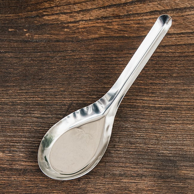 【30個セット】ベトナムのスプーン　ロータス模様がかわいい　レンゲ 4 - 角度を変えてみてみました。