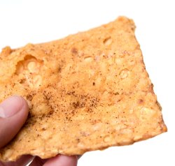 【6個セット】テンペ クリスピー スナック スパイシー味 - Keripik Tempe Pedas Poll 【Zona】 - サブ5