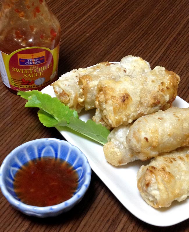 ライス ペーパー 22cm 【薄め約22枚入り】 BANH TRANG CHA GIO 2 - ベトナム伝統料理チャーゾーを作ってみました。薄いのですが、コシがって破れにくく巻きやすいです。生春巻きでも大丈夫そうです。(イメージ)