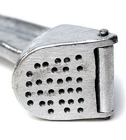 ベトナムのガーリッククラッシャー - サブ4