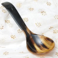 [大決算セール]水牛の角のスプーン[15.5cm x 5cm]