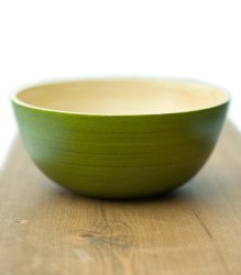 ベトナムの竹食器 - 小鉢 薄緑（直径10cm程度）の商品写真