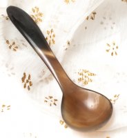 [大決算セール]水牛の角のミニスプーン[10.5cm x 3cm]