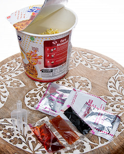 【Mie Sedaap】Mie Goreng インドネシア風焼きそばカップ ミーゴレン味 - サブ4