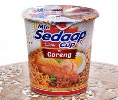 インドネシア風カップ焼きそば(ミーゴレン味) - Mi Goreng(FD-LOJ-529)