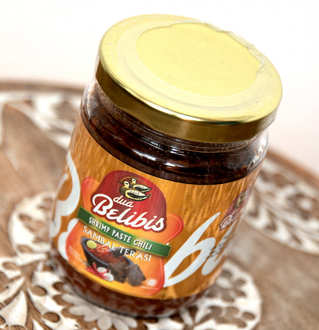 サンバルトラシ　ドゥア ベリビス 225g - Dua Belibis Chili Sauce 【Gunacipta】 2 - 斜めから撮影しました