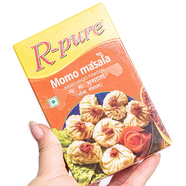 モモ・マサラ - MOMO MASALA - [100g] 3 - サイズ比較のために手に持ってみました。