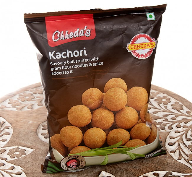 カチョリ - Kachori【Cheeda’s】 2 - 斜めから撮影しました