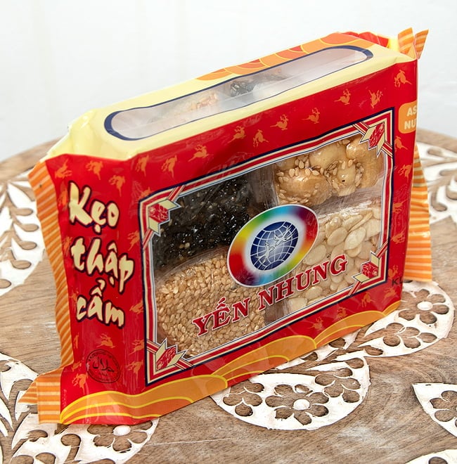 ベトナムの伝統的なお菓子イエン ニュン YEN NHUNG【袋入】 2 - 斜めから撮影しました
