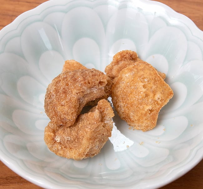 〔低糖質！スナック〕チチャロン バラット - 豚皮の唐揚げ  CHICHARON BALAT Regular 〔Pork-King〕　糖質オフ　国産 5 - 豚の皮って揚げるとこんなふうになるんですね。サクッとしてもふもふです。