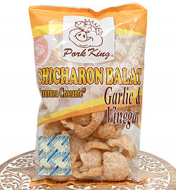 〔低糖質！ロカボスナック〕チチャロン バラット - 豚皮の唐揚げ  CHICHARON BALAT ガーリック & ビネガー  〔Pork-King〕　糖質オフ　国産(FD-SNK-283)