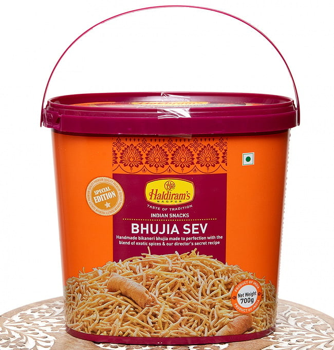 インドのお菓子パーティーパック♪♪ チャナ豆と緑豆のヌードルスナック　ブジア セブ - BHUJIA SEV 700g[HARDIRAM