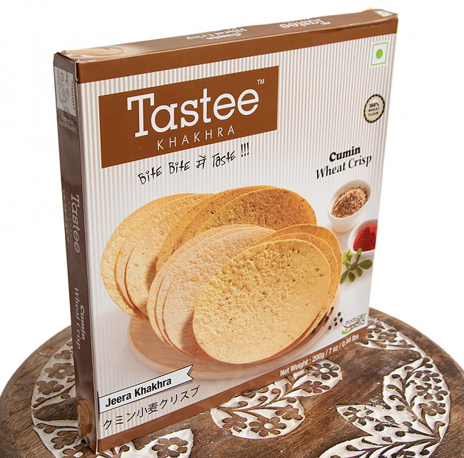 クミン 小麦 クリスプ  - インド 薄せんべい  Cumin Wheat Crisp - Jeera Khakhra 200g 【Tastee Khakhra】 2 - 斜めから撮影しました