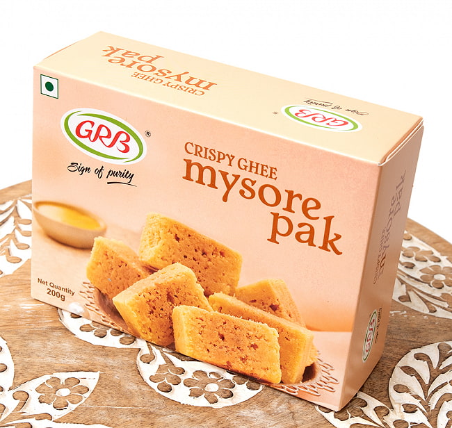 インドのお菓子 クリスピーギー マイソールパック - Crispy Ghee mysorepak 200g【GRB】 2 - 斜めから撮影しました