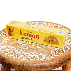 パキスタンのビスケット オリジナル レモン サンドの商品写真