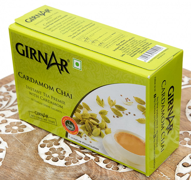お湯を注ぐだけでインドのカルダモンチャイ！　CARDAMON CHAI 10袋入り[GIRNAR] 2 - 斜めから撮影しました