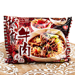 花椒豆板醤旨辛！ 台湾伝統のシビ辛旨味の牛肉麺の商品写真