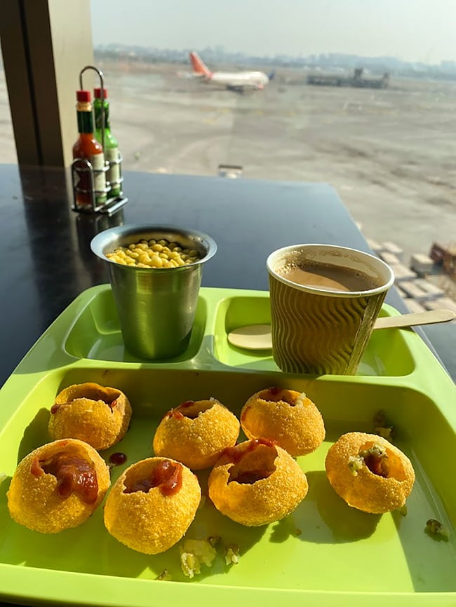 パニプリ・フライアム - Pani Puri 6 - デリーの空港で帰国前に食べたパニプリ。美味しかったなぁ。