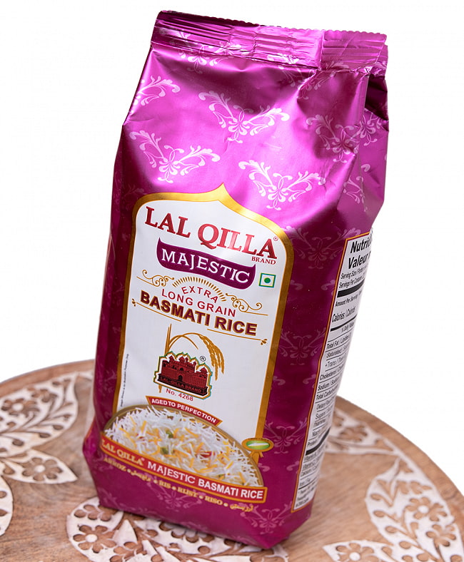 超長粒バスマティライス 高級品 1kg - Extra Long Grain Basmati Rice  【LAL QILLA】 2 - バスマティライスは、古いほうが高級で高いのです。香りや歯ごたえが良く、パラパラになりやすいのだとか・・・