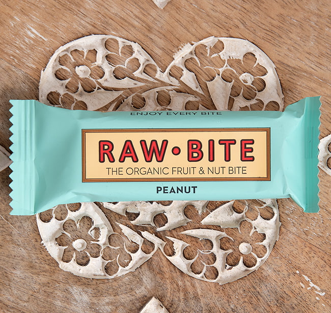 有機フルーツ バー - RAW BITE 50g -PEANUT - ピーナッツ 2 - パッケージ写真です