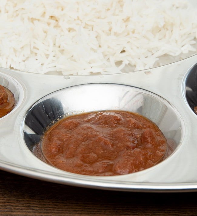 【12個セット】RAJIMA MASALA - ラジママサラ[SHARMA'S] - 280g 2人用 10 - ラジママサラだけをお皿に盛ってみた所です