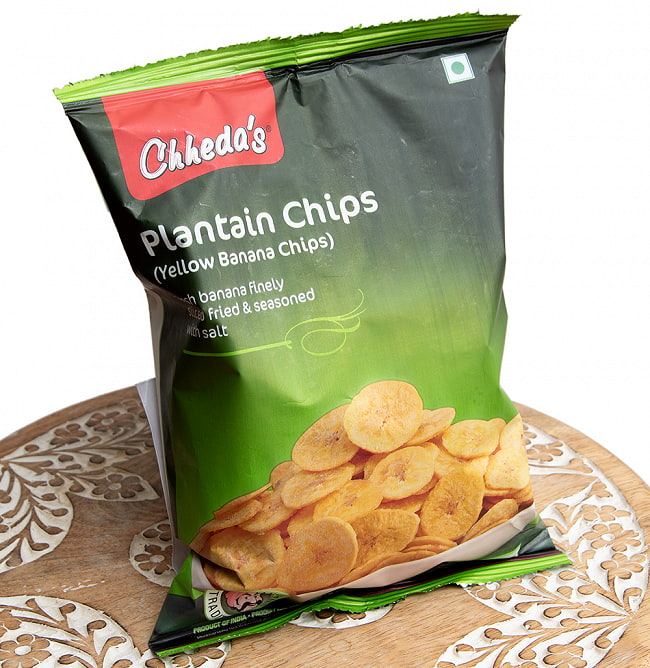【送料無料・15個セット】小さなバナナをココナッツオイルで揚げた - Yellow Banana Chips 170g【Chhedas】 4 - 斜めから撮影しました