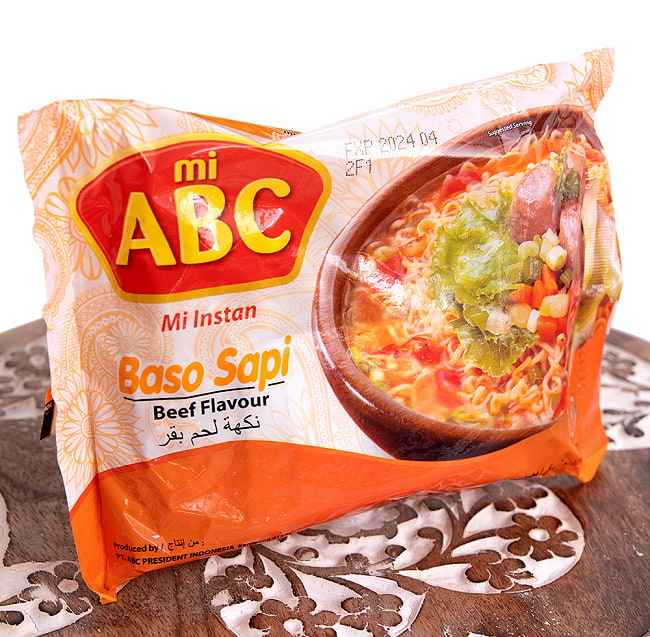 【10個セット】【ABC】Baso Sapi - ビーフミートボール味ラーメン 3 - 斜めから撮影しました
