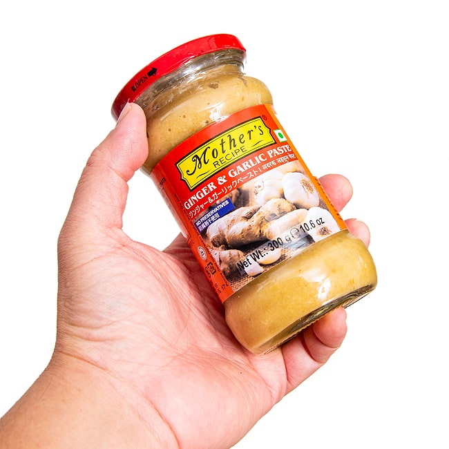 【3個セット】【Mother's Recipe】ジンジャー ガーリック ペースト インド料理の基本 300g 5 - これくらいのサイズ感です。