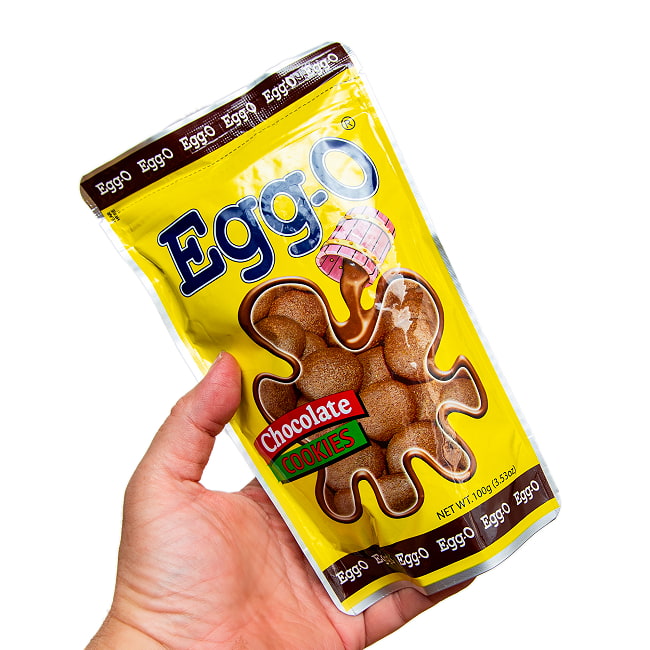 【6個セット】フィリピンのひとくちチョコレートクッキー エッグオ - 100g 4 - このくらいのサイズ感です。