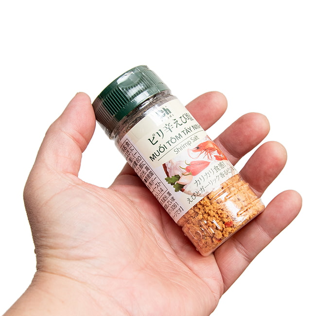 【送料無料・24個セット】南ベトナムの味 ピリ辛えび塩 60g ムオイ トム タイニン 5 - 使いやすいボトルタイプ