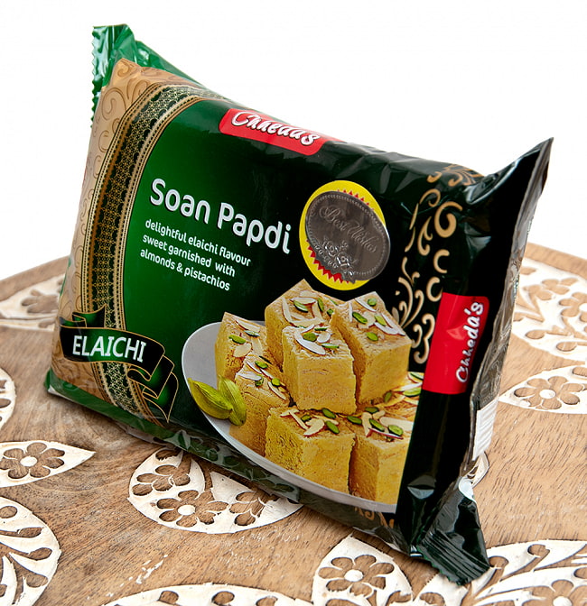 【6個セット】インドのお菓子 ソーン パブディ カルダモン味 - SOAN PAPDI ELAICHI[Cheeda 3 - 斜めから撮影しました
