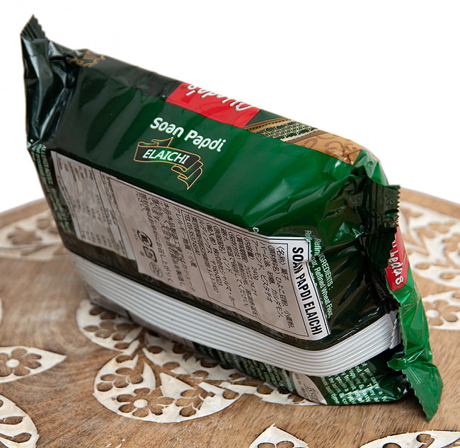 【6個セット】インドのお菓子 ソーン パブディ カルダモン味 - SOAN PAPDI ELAICHI[Cheeda 4 - 裏面の成分表示です