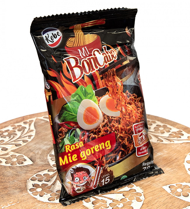【6個セット】インドネシア激辛やきそば ボンチャベ  ミーゴレン味 - Rasa Mie goreng 【KOBE】 3 - パッケージを斜めから撮影しました