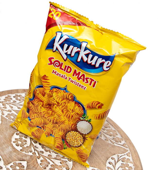 【6個セット】インドのスナック KurKure【Masala Twisteez味】 3 - 斜めから撮影しました