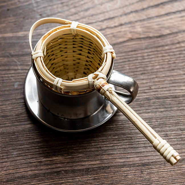 【送料無料・6個セット】ベトナムの竹製 茶こし 4 - 上からの様子です。