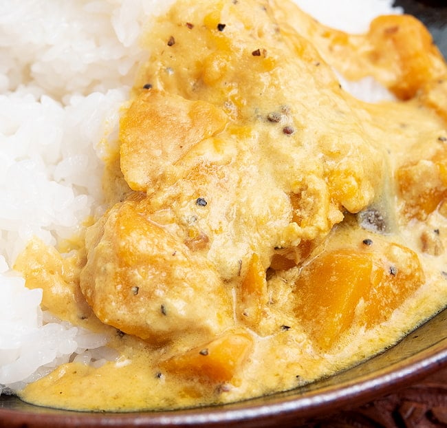 【送料無料・10個セット】かぼちゃのカレー＆スリランカチキンカレー[バンダラランカ 監修] 8 - こちらがかぼちゃのカレーです