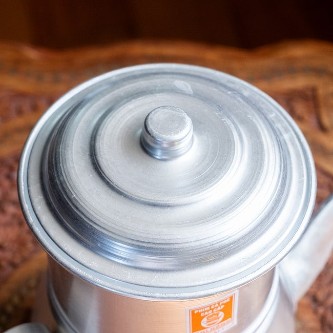 〔容量:約1400ml〕大きなカフェサイズ ベトナムコーヒーメイカー フィルターコーヒー 5 - 蓋の写真です