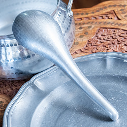 ベトナムの昔ながらの特大レンゲ　無骨でかわいいアルミ製　取り分け　サービング用 - サブ3