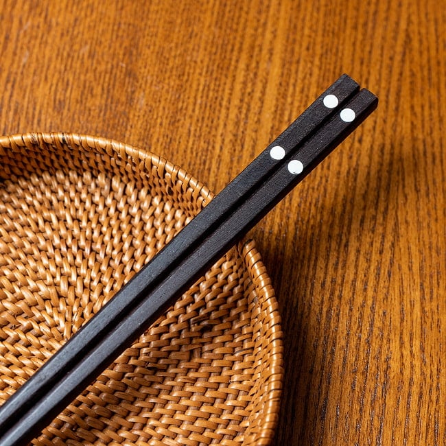 ベトナムからやってきた アジアの箸[丸模様]の写真食器,アジア 食器,ベトナム 食器,箸,アジア 箸