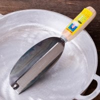 ベトナムのピーラー包丁　ナイフ　サトウキビや果実や野菜の皮むきに