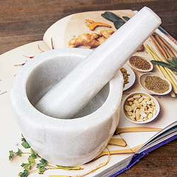 ベトナムの 大理石 スパイスグラインダー 外径14cm 3.2kg - サブ3