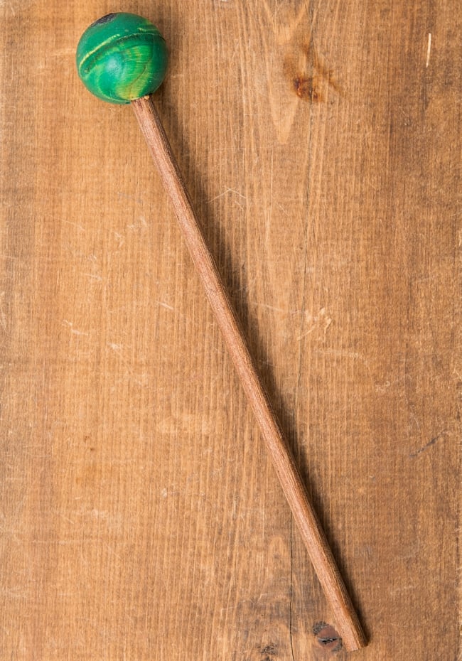 タンドラムのスティックの写真スリットドラム,タンドラム,バリ,打楽器,民族楽器